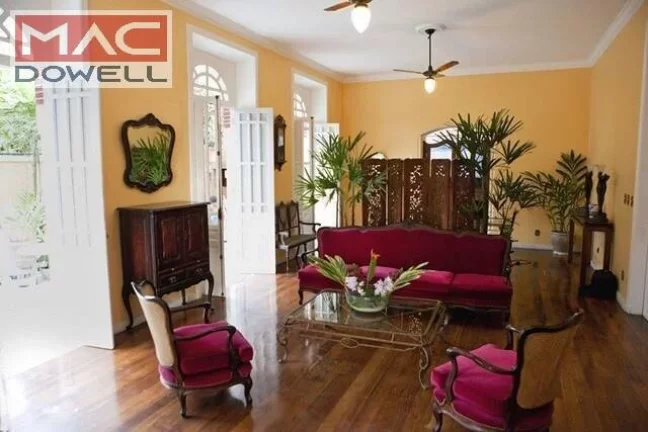 Imagem Casa histórica 450 m² / 4 Quartos - Venda / Locação - Santa Teresa/RJ