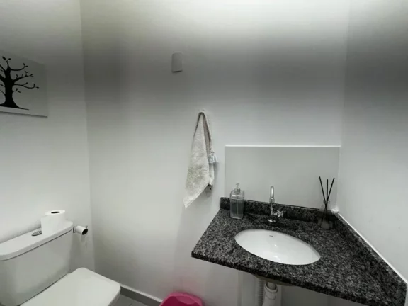 Imagem Sobrado com 2 dormitórios à venda, 57 m² por R$ 395.000,00 - Vila Colorado - Suzano/SP