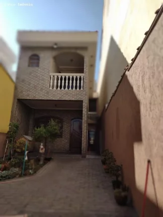 Imagem Sobrado para Venda em Santo André, Vila Tibiriçá, 3 dormitórios, 1 suíte, 3 banheiros, 6 vagas