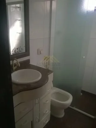 Imagem Sobrado em condomínio fechado – conforto, espaço e localização privilegiada