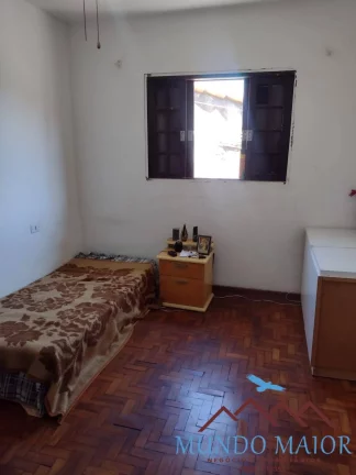 Imagem Casa 5 Quartos e 3 banheiros 1 suite , 350m por R$ 1.000.000 -Santa Maria