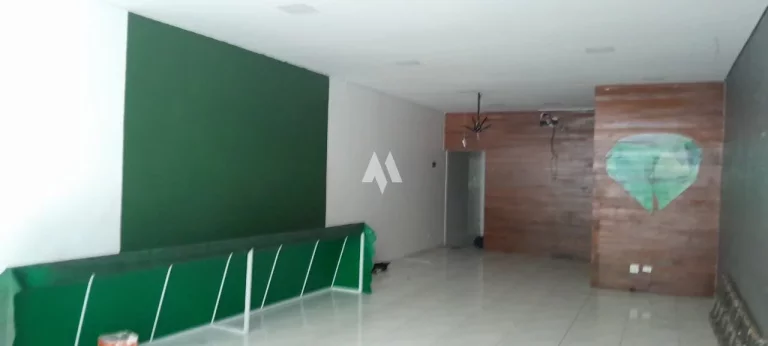 Imagem Loja comercial ideal para restaurante na Av. Bernardino de Campos!