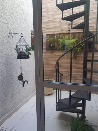 Imagem Casa Pronta para Morar.