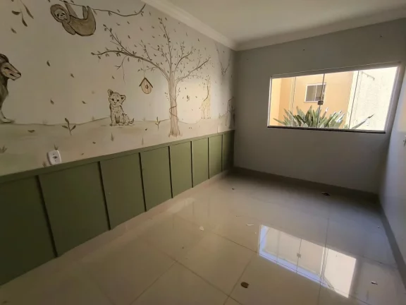 Imagem Casa 3/4 C Suite Na Avenida W5 No Setor Tocantins