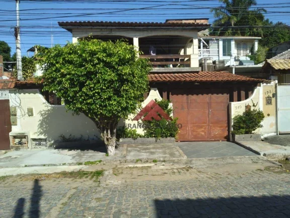 Imagem Casa com 2 dormitórios à venda, 65 m² por R$ 350.000,00 - Porto Novo - São Gonçalo/RJ