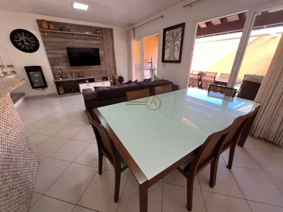 Imagem Tríplex alto padrão à venda condomínio fechado frente mar porteira fechada