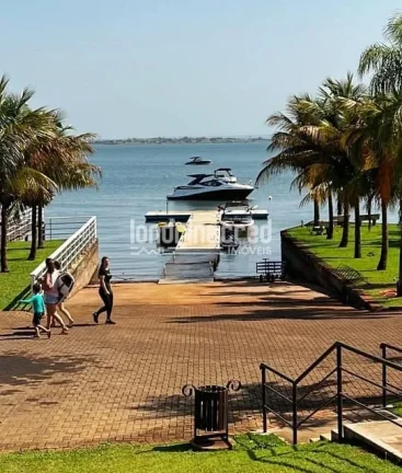 Imagem Terreno Molhado de 2.005m² no Condomínio Ilha do Sol – Próximo ao Futuro Hard Rock Ilha do Sol! Excelente Oportunidade de Investimento e Lazer!