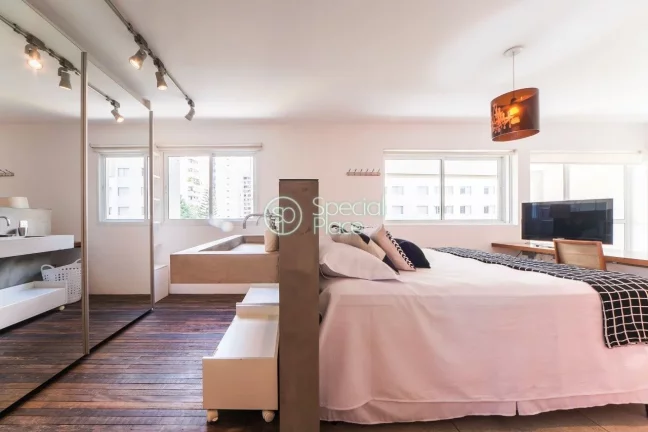 Imagem Apartamento com 74 m² no Edifício The Blue Loft no miolo Vila Nova, walking distance do Parque Ibi...