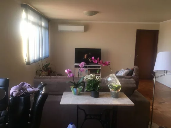 Apartamento Edifício Pedro Ometto bairro Central, sendo 3 dormitórios 1 suíte e armários, sala p...