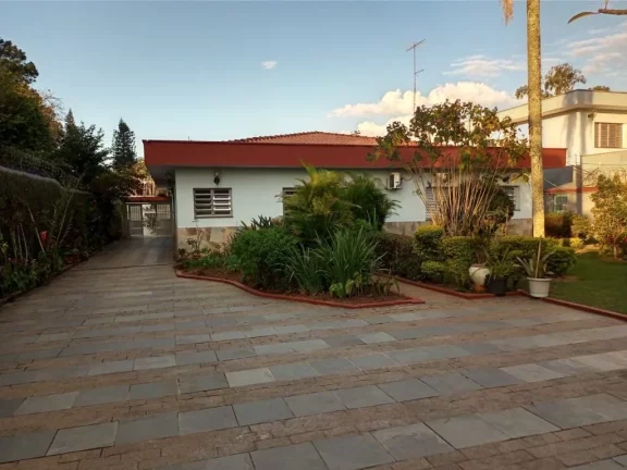 Casa com 3 dormitórios à venda, 532 m² por R$ 1.700.000,00 - Vila Romanópolis - Ferraz de Vasconcelos/SP