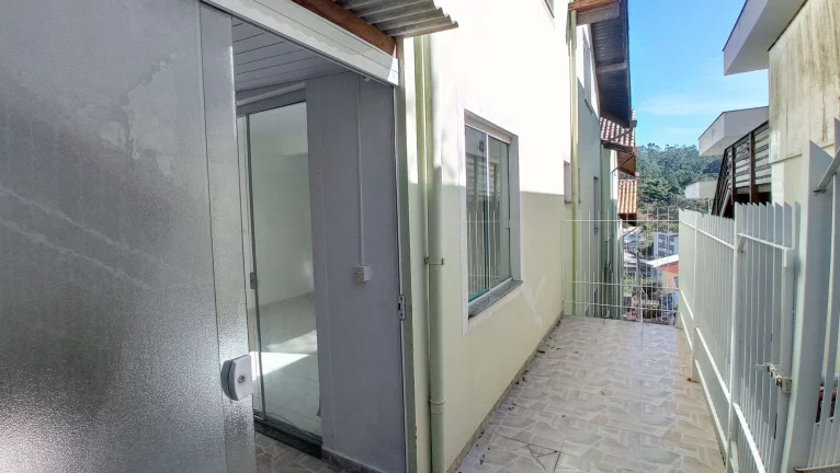 Imagem Apartamento 1 Dormitório, 42 m2, Sem Garagem, Aceita Pets, 600m da UFSC e próximo da ELASE. Florianópolis, SC.