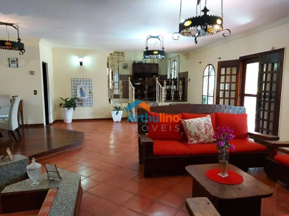 Imagem Magnífica chácara de 2800 m² - 7 dorm - 08 vagas - venda por R$ 1.000.000 e pacote locação por R$ 6.650/mês - Condominio Restinga Verde- São Roque/SP