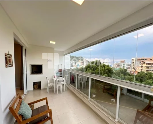 Imagem Belíssimo Apartamento à venda na Praia de Palmas