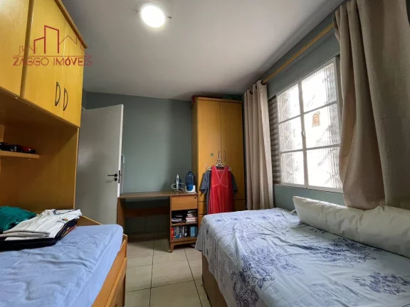 Imagem Casa reformada - 2 Dorms - Vaga coberta - Jd. dom José.