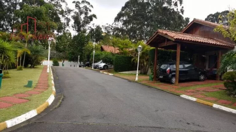 Imagem Casa 4 dorms. 1 suíte em condomínio no Morumbi Sul/SP