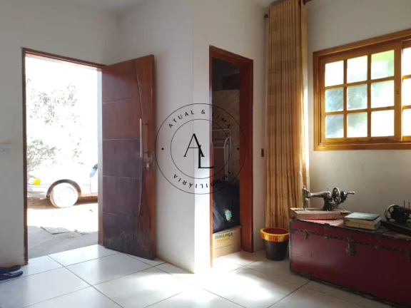Imagem Casa Moderna com 2 Suítes e Conforto Completo à Venda!