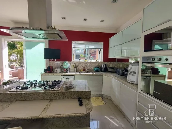 Imagem Casa à venda, 220 m² por R$ 1.900.000,00 - Tijuca - Teresópolis/RJ