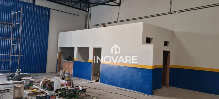 Imagem Galpão para alugar, 297 m² por R$ 3.500,00/mês - Karfan - Itumbiara/GO
