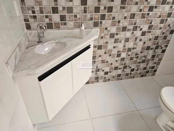Imagem Casa com 2 Dormitórios em Uberaba - Oportunidade única!