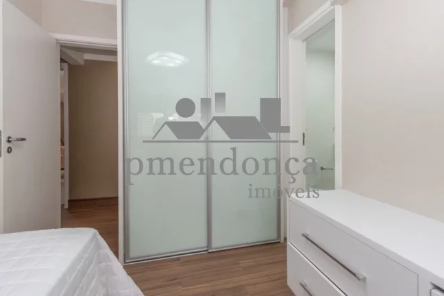 Imagem Apartamento na Vila Romana mobiliado com 3 suítes e 3 vagas, 172 m².