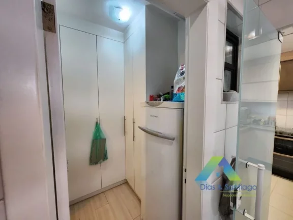Imagem Apartamento com 3 dormitórios à venda, 105 m² por R$ 1.300.000,00 - Moema - São Paulo/SP