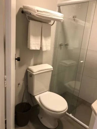 Imagem Flat para aluguel com 28 metros quadrados com 1 quarto em Cerqueira César