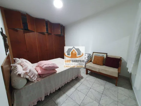 Imagem Casa Térrea - Belas Artes - 3 Dormitórios (1 Suite) - Quintal