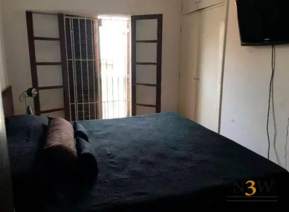 Imagem Casa à venda no Parque Continental São Paulo SP com 3 dormitórios (1 suíte), escritório, 4 vagas de garagem e amplo quintal