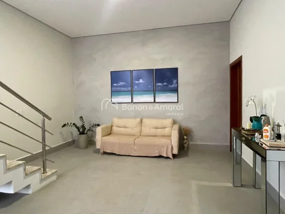 Imagem Seu novo lar espera por você!

Localizada no Condomínio Portal do Jequitibá, esta casa foi pensad...