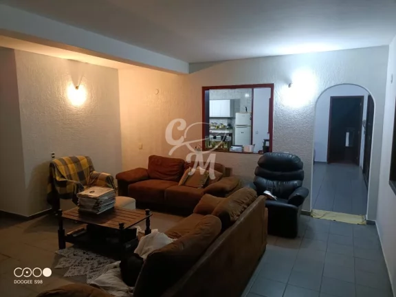 Imagem Linda chácara próximo ao Parque da Cidade