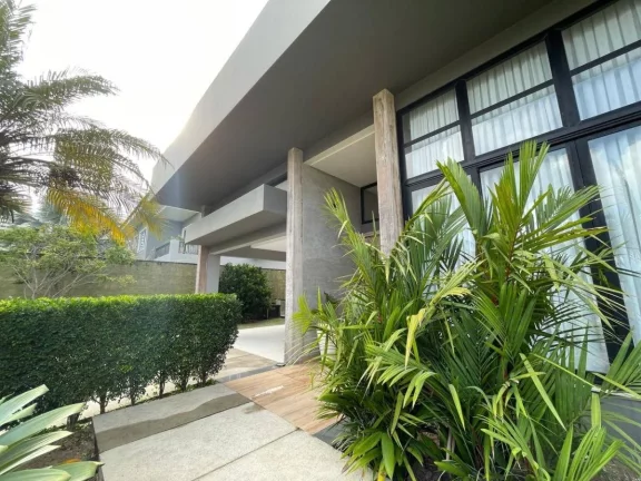 Imagem Casa com 4 Quartos para Alugar, 1.500 m² em Barra Da Tijuca - Rio De Janeiro