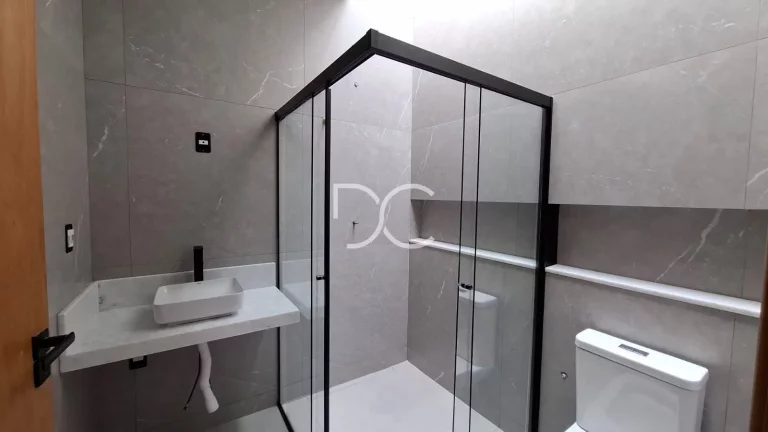 Imagem Condomínio Terras de São Francisco - Venda |115,00 AC m² |165,00 AT m² |3 Dorm |2 Suíte |3 Ban | 4Vagas