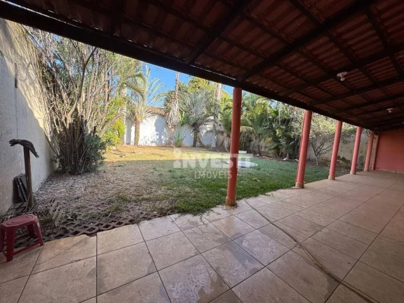 Imagem Casa com 3 dormitórios para alugar - Jardim Helvécia - Aparecida de Goiânia/GO
