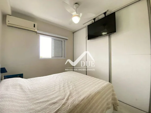 Imagem Apartamento com 3 dormitórios à venda, 92 m² por R$ 765.000,00 - Ponta da Praia - Santos/SP
