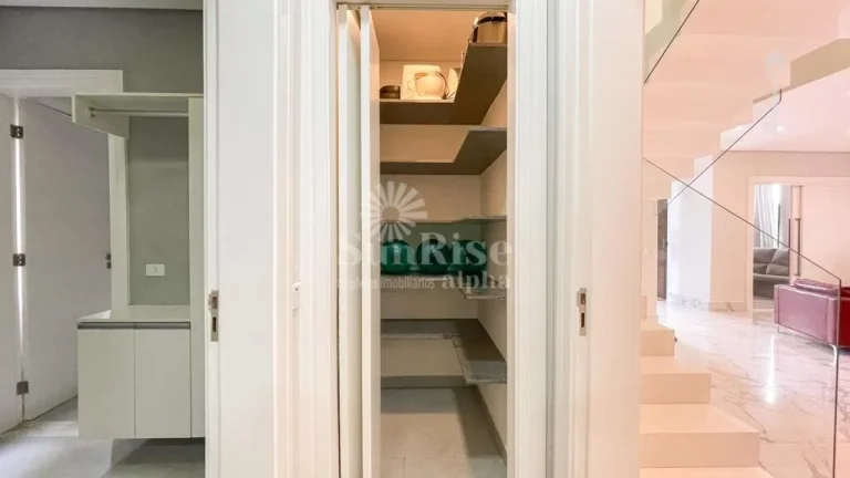 Imagem Casa mobiliada para alugar 4 quartos 6 vagas - R$45.229,40 pacote - AlphavilleTamboré 10 - Santana de Parnaíba/SP