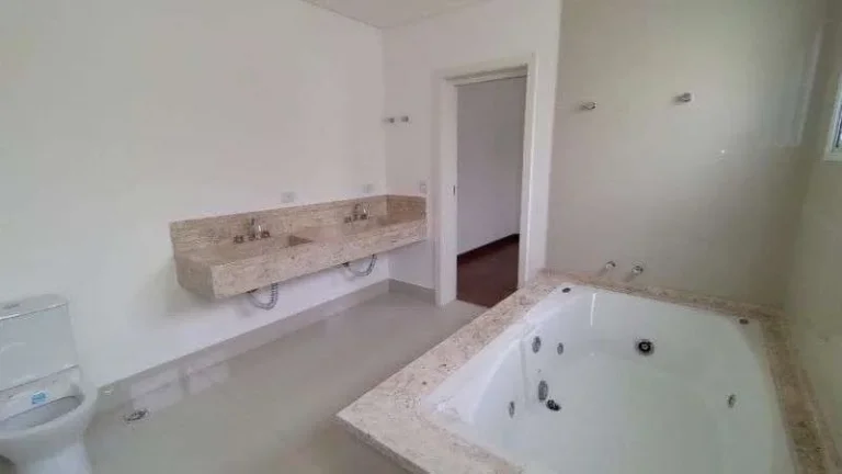 Imagem Casa de condomínio com 5 quartos, 6 vagas , 469,70m2, à venda em Alphaville