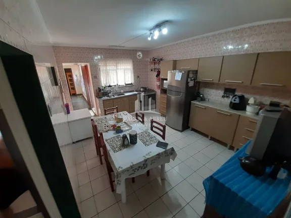 Imagem Casa de 275 m², Térrea no Centro de Mauá, 3 Dormitórios, 2 Banheiros, 5 Vagas ou mais, Vila Bocaina, Mauá-SP