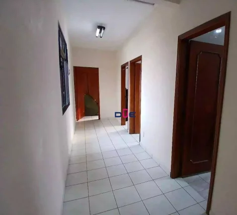Imagem Casa com 6 dormitórios à venda, 268 m² por R$ 1.200.000 - Embaré - Santos/SP