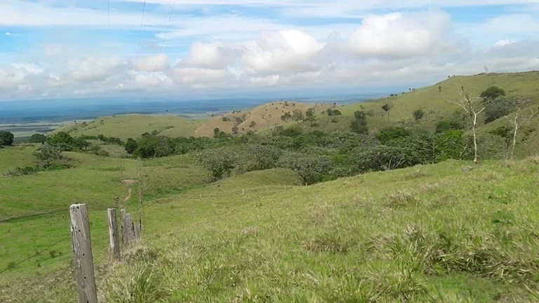 Imagem Fazenda a venda em Pontes e Lacerda - MT