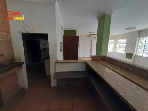Imagem Excelente oportunidade: Imóvel comercial à venda em Ribeirão Preto-SP, no Jardim Macedo, com 2 salas, 3 banheiros e 150,00 m². Av. Francisco Junqueira