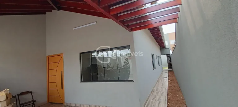 Imagem Casa à Venda em Campo Grande-MS 3 quartos, 1 suíte, 1 sala, 3 vagas de garagem, 98m² - Vila Santo Amaro!