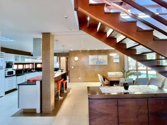Imagem Fazendinha -5d / 3sts em 2 lotes, SPA, gourmet, vista, garagem 8 vagas!