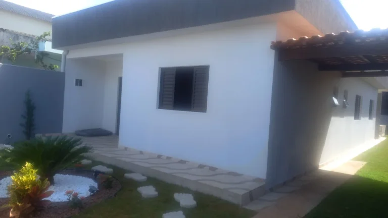 Casa para Venda em Itanhaém, Gaivota (Praia), 3 dormitórios, 1 suíte, 2 banheiros, 4 vagas