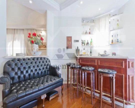 Imagem Apartamento amplo com living para 3 ambientes, terraço com vista livre, lavabo, 3 suítes com armá...