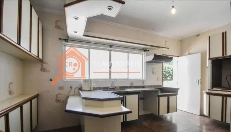 Imagem Sobrado à venda com 4 Quartos, 665m² - Jardim Marajoara