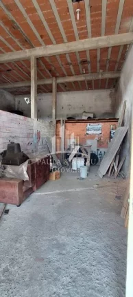 Imagem São 3 Casas e 1 Salão Comercial 92m² pé direito 5 mts com Banheiro, próximo da Avenida no Jardim Zaíra, Mauá-SP