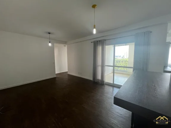 Imagem Apartamento com 03 Quartos (1 suíte) 02 vagas de garagem no Forest
