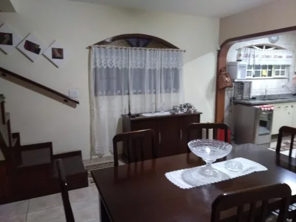 Imagem Sobrado com 3 dormitórios à venda, 170 m² por R$ 750.000,00 - Jardim Medina - Poá/SP