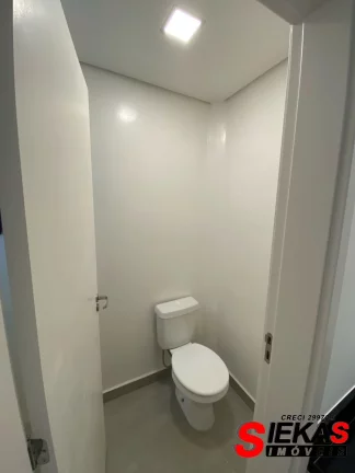 Imagem Excelente Casa Comercial de Alto Padrão para Locação no Tatuapé, São Paulo-SP: 4 Quartos, 2 Salas, 3 Banheiros, 1 Vaga, 150m².