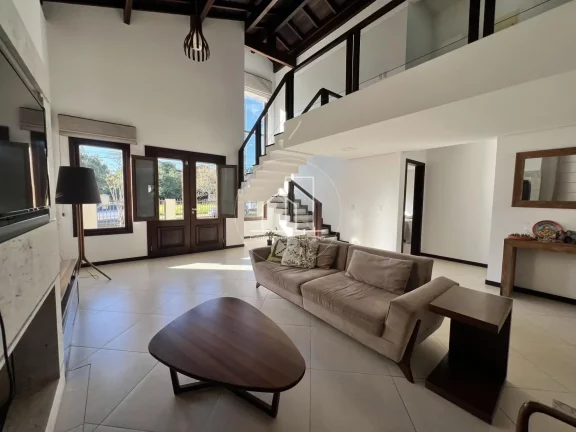 Imagem Casa / Sobrado para Venda em Florianópolis / SC no bairro São João do Rio Vermelho